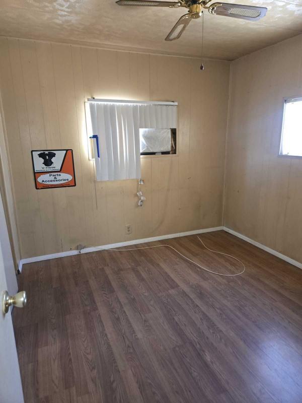 1970 Skyline Cameron Manufactured Home