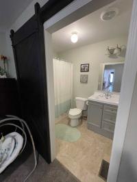 Clayton Homes 7616-8809 Mobile Home