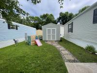 Clayton Homes 7616-8809 Mobile Home