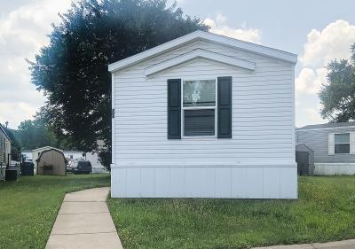 Mobile Home at 1145 Harmonia Rd Lot 50 Springfield, MI 49015