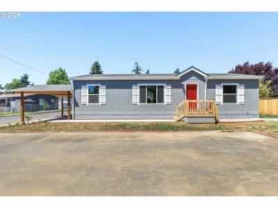 Mobile Home at 18780 Central Point Rd. #F Oregon City, OR 97045