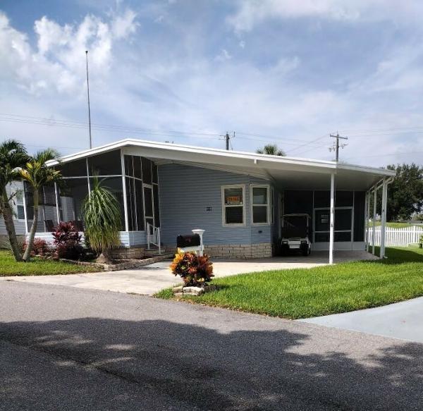 Photo 1 of 2 of home located at 113 Arianna Way Auburndale, FL 33823
