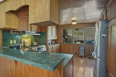 Photo 5 of 16 of home located at 23500 The Old Road Spc 82 Newhall, CA 91321