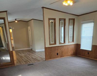 Photo 2 of 14 of home located at 142 Tee Kay Mobile Home Manor O Fallon, MO 63368