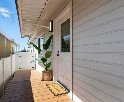 Photo 5 of 18 of home located at 1051 Site Drive, Space 203 Brea, CA 92821