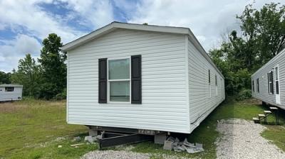 Mobile Home at 16120 Us Route 60 Milton, WV 25541