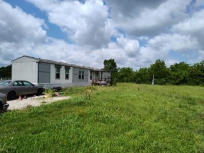 Mobile Home at 6124 County Road 60 Rosharon, TX 77583
