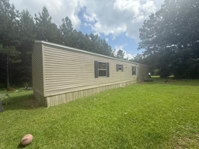 Mobile Home at 2745 Grandview Ln SE Bogue Chitto, MS 39629