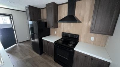 Photo 5 of 22 of home located at 8899 Fusilier Rd Lot 12 Maurice, LA 70555