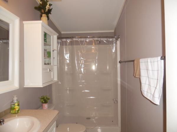 2005 Homes of Merit Mobile Home