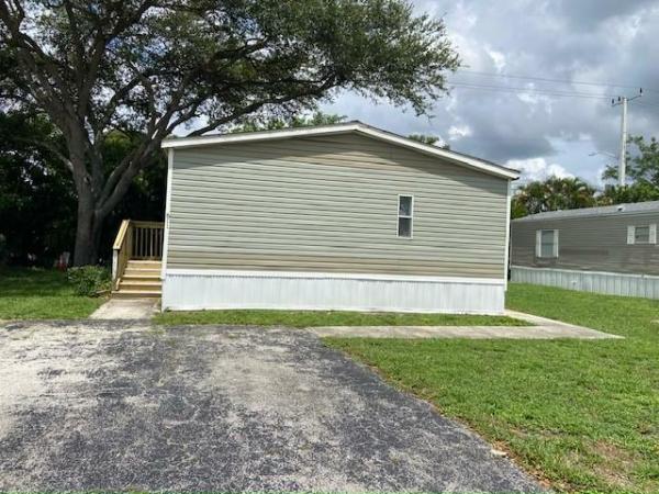 2018 LIVE OAK L2403C Manufactured Home