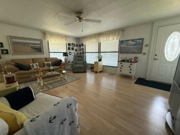 1975 VINDA T36 Mobile Home