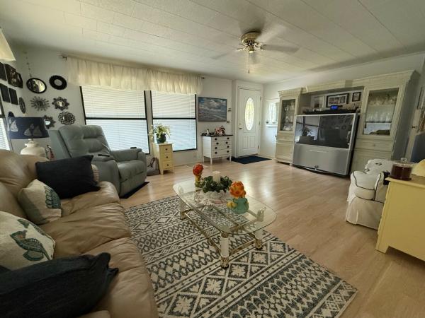 1975 VINDA T36 Mobile Home