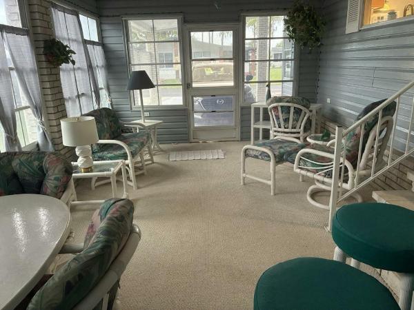 1994 Palm Harbor HS Manufactured Home