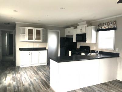 Photo 2 of 10 of home located at 1269 Dorre Dr Troy, MI 48083