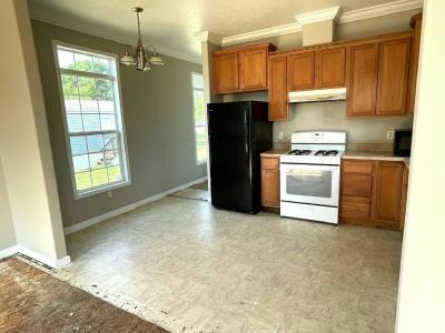 Photo 2 of 13 of home located at 287 Geneva Drive Lynwood, IL 60411