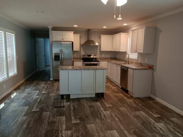2022 Clayton Community Line 930 The Sandpiper 7616 Manufactured Home