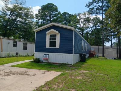 Photo 4 of 8 of home located at 2906 White Ash Dr. Fayetteville, NC 28306