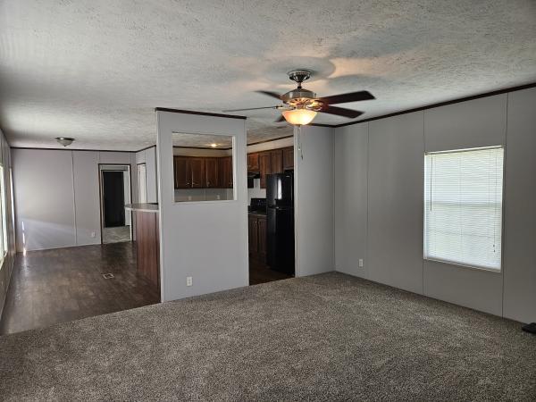 Photo 1 of 2 of home located at 234 Camden Crossing #172 Clarksville, TN 37040