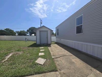 Photo 2 of 25 of home located at 709 North Collins Frwy, #21 #21 Howe, TX 75459