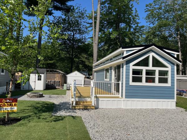 2025 Great Outdoor Cottages 300L1-K1 Mobile Home