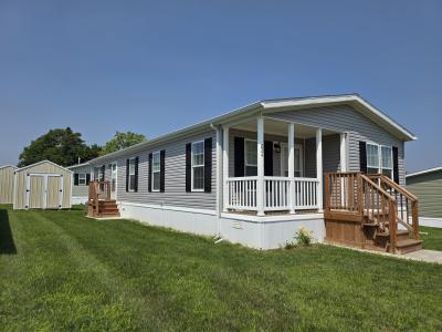 Mobile Home at 224 Maclaren Ct Highland, MI 48357