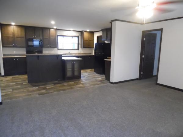 2019 Champion RA2864 212 Mobile Home