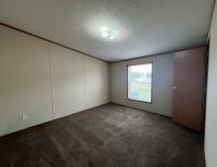 2002 Schult M307874AB Mobile Home