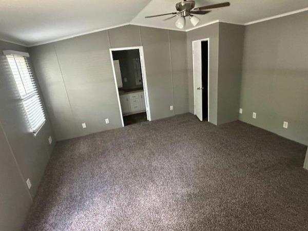 2004 Fleetwood Highland Park Mobile Home