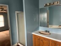 2005 327 Mobile Home