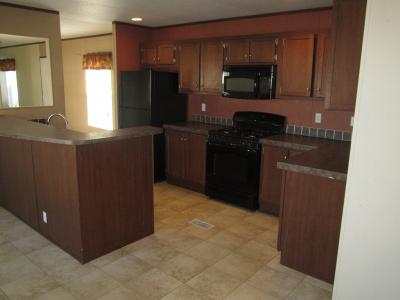 Photo 2 of 7 of home located at 5001 South Ave Lot 211 Toledo, OH 43615