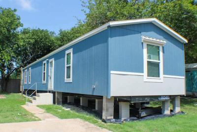 Mobile Home at 1517 Kodiak Trail Glenn Heights, TX 75154