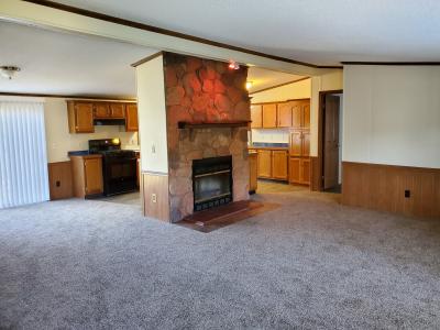 Photo 2 of 12 of home located at 6589 Rio Grande Dr Romulus, MI 48174
