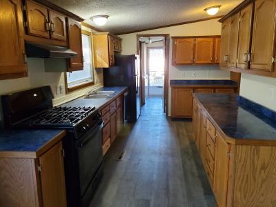 Photo 4 of 12 of home located at 6589 Rio Grande Dr Romulus, MI 48174