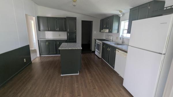 Photo 1 of 2 of home located at 526 Red Pine Way Monroe, MI 48161