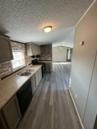 1999 Holly Park Inc Holly Park Mobile Home