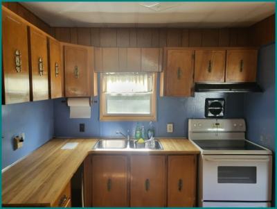 Photo 3 of 15 of home located at 25 Ferndale Drive Halifax, MA 02338