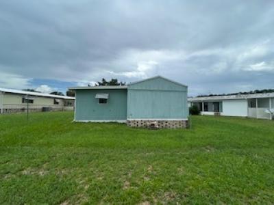 Photo 5 of 9 of home located at 125 Zinnia Fruitland Park, FL 34731