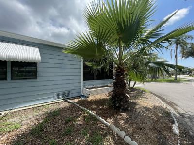 Photo 3 of 11 of home located at 4615 9th St Court E Bradenton, FL 34203