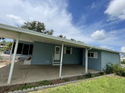 Photo 4 of 12 of home located at 4615 9th St Court E Bradenton, FL 34203
