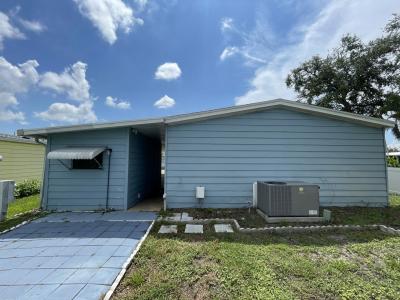 Photo 3 of 12 of home located at 4615 9th St Court E Bradenton, FL 34203