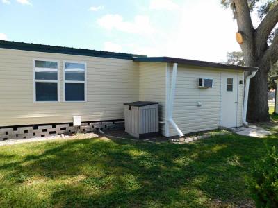 Photo 5 of 22 of home located at 38402 Ramblewood Blvd. Zephyrhills, FL 33541