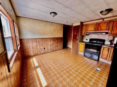 Photo 2 of 15 of home located at 185 Wickham Way Westbrook, ME 04092