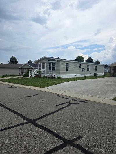 Photo 2 of 6 of home located at 362 Wolfe Drive Battle Creek, MI 49017
