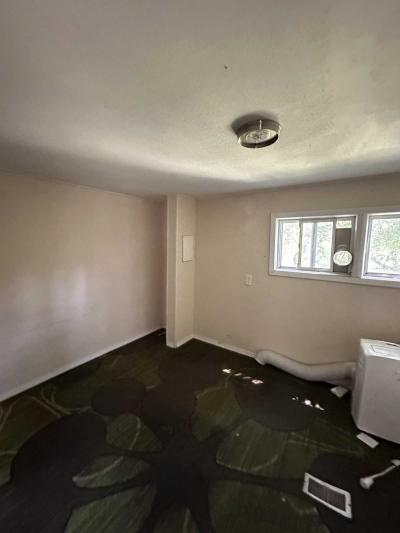 Photo 3 of 19 of home located at 1100 Deauville Dr Maplewood, MN 55109