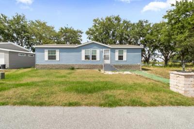 Mobile Home at 2114 East Bruce Street Lakeland, FL 33801