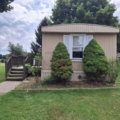 Mobile Home at 4322 Dogwood Blvd Clarkston, MI 48348