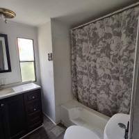 1989 Breezewood Manufactured Home