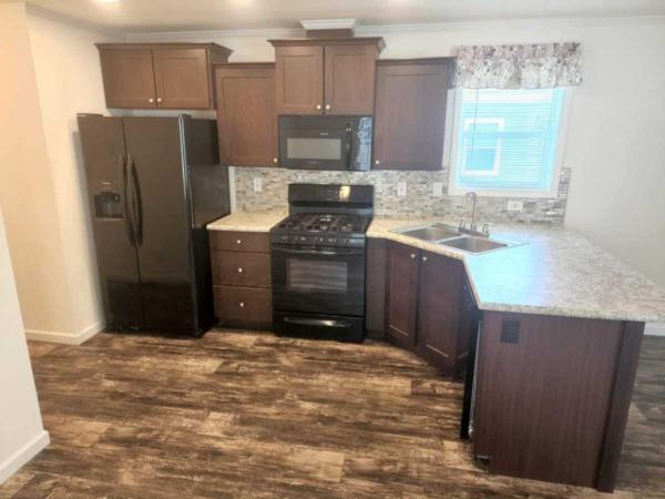 2019 Mid Country Mobile Home For Sale