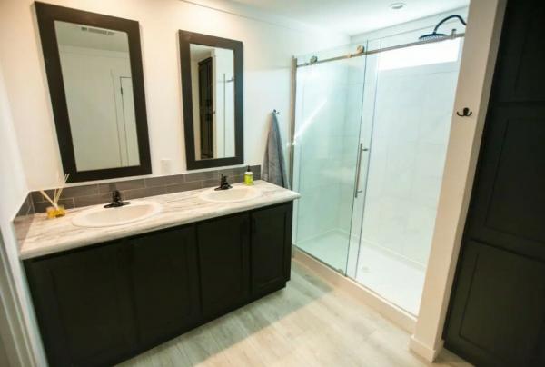 2025 Champion AS1674H32013 Manufactured Home